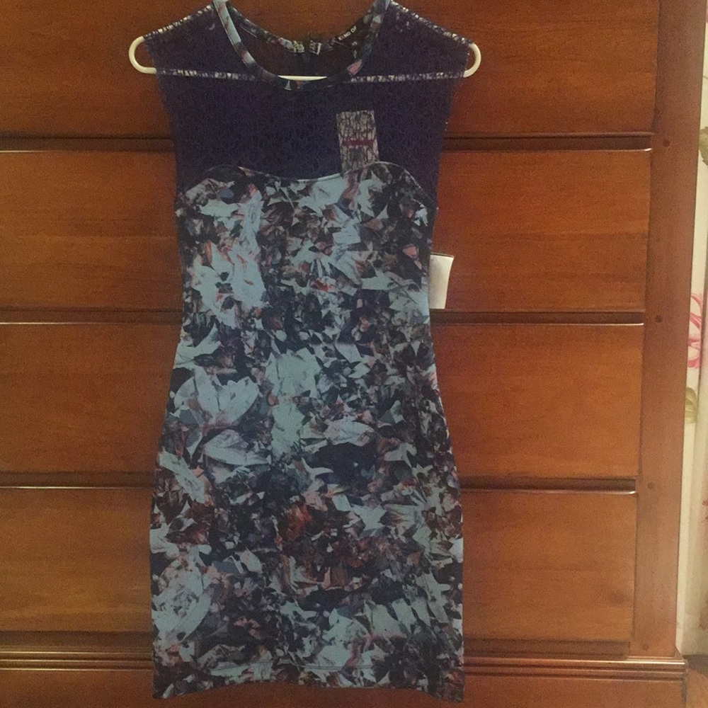 Sleeveless. Blue dress